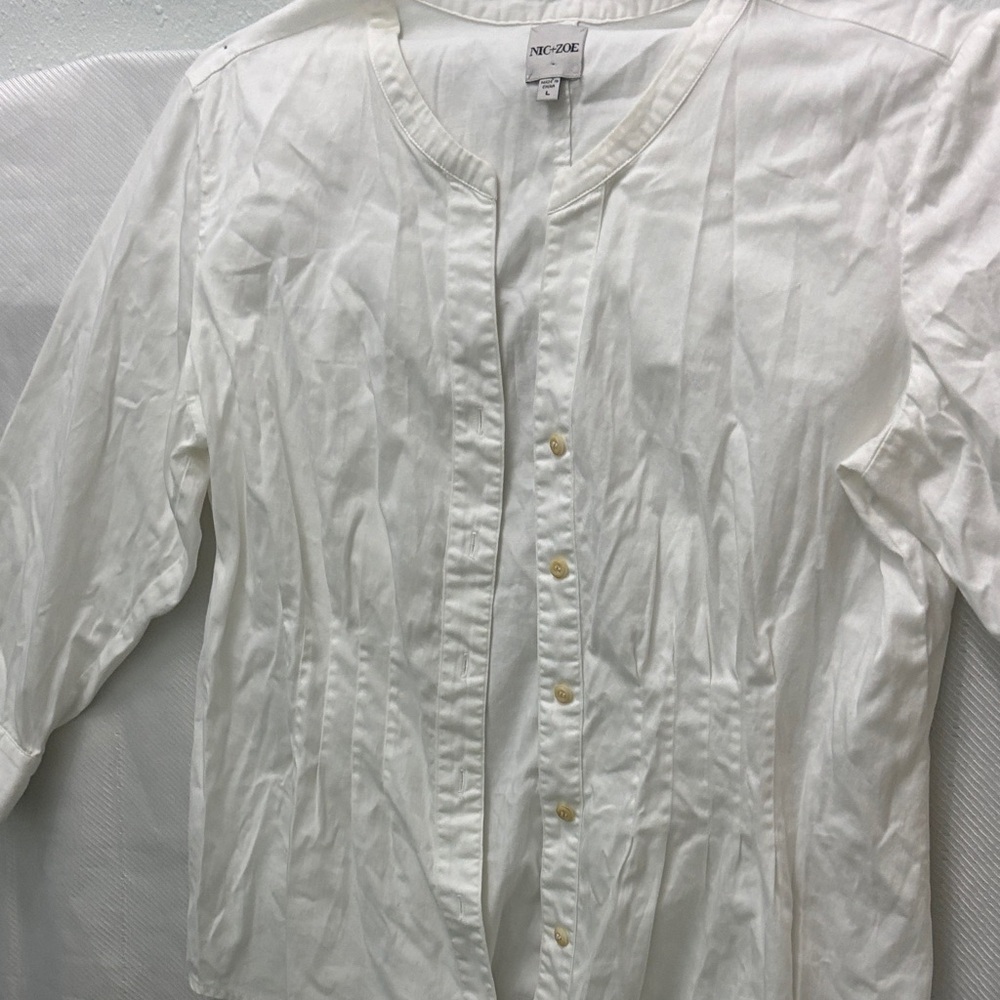 NIC & ZOE Ivory Button-Up Shirt
